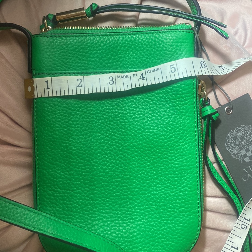 🎀 NEW Vince Camuto Vibrant Green Crossbody Bag Kenzy nwt Pebbled leather - Picture 6 of 6